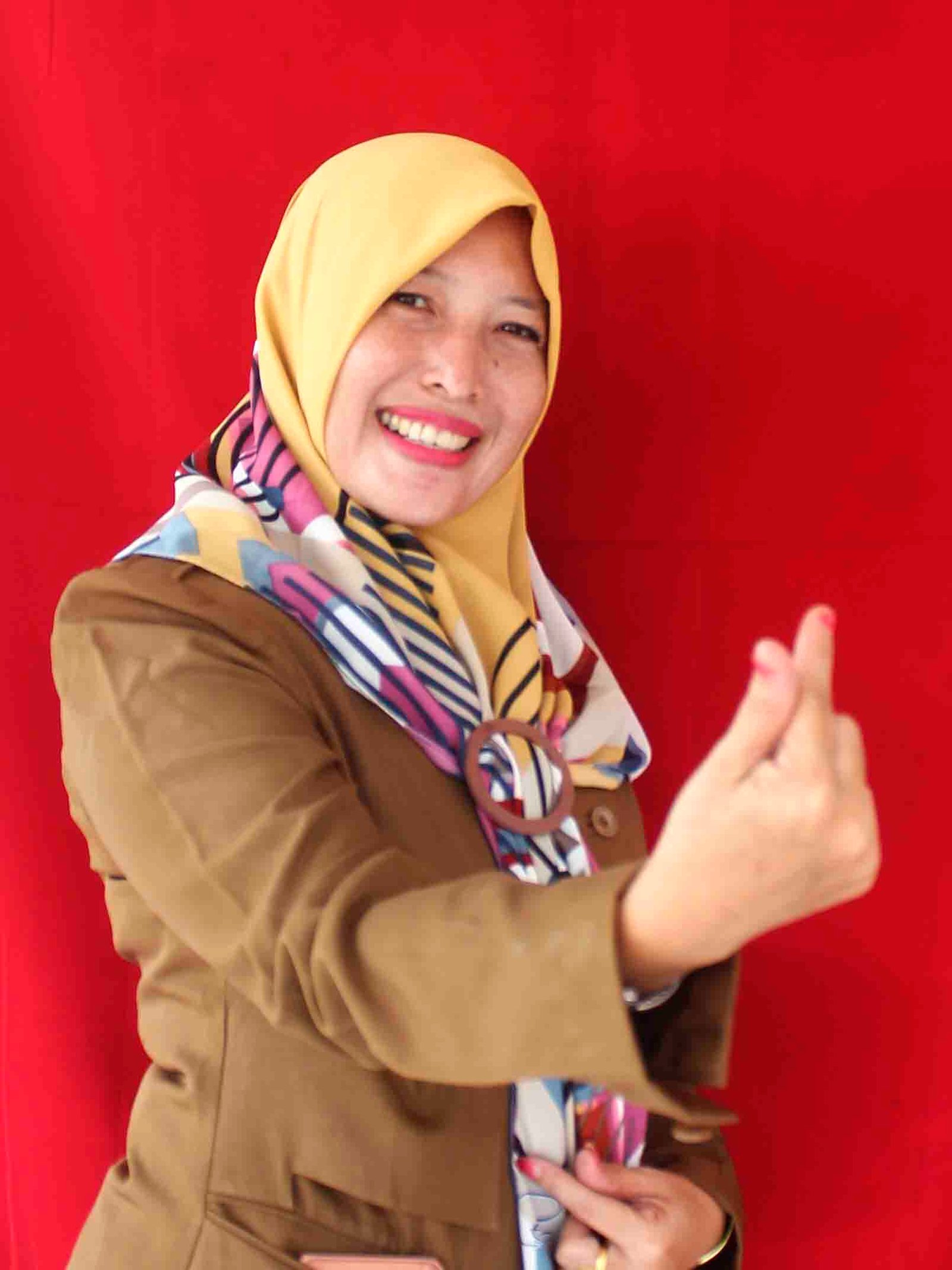 Lina Hartini, SE